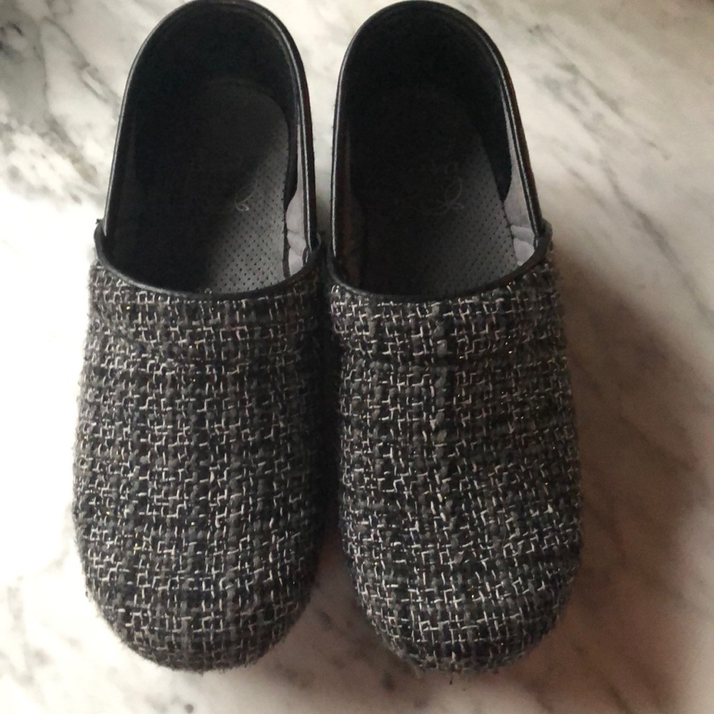 DANSKO Vegan Black Grey Plaid Clogs EUC 38